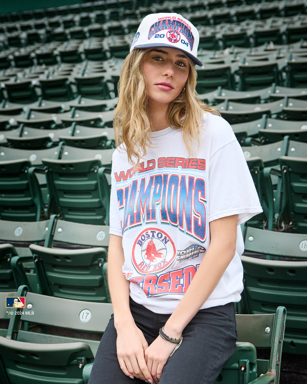 BOSTON RED SOX COOPERSTOWN 2004 WORLD SERIES LOCKER VINTAGE '47 TUBULAR TEE